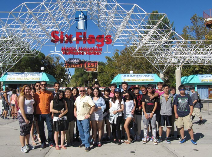 SixFlags